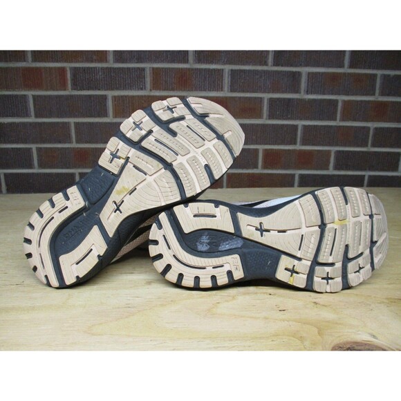 Brooks Womens Adrenaline GTS 22 1203531B035 Gray Running Shoes Sneakers 9 B - Picture 15 of 16